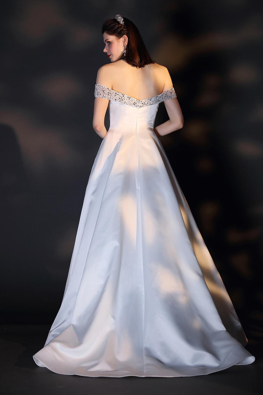 A-line Sweetheart Sleeveless Full Length Satin Wedding Dresses