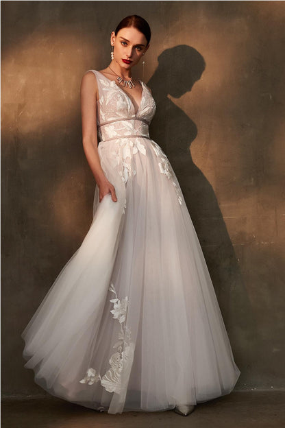 A-line V-neck Sleeveless Full Length Tulle Wedding Dresses