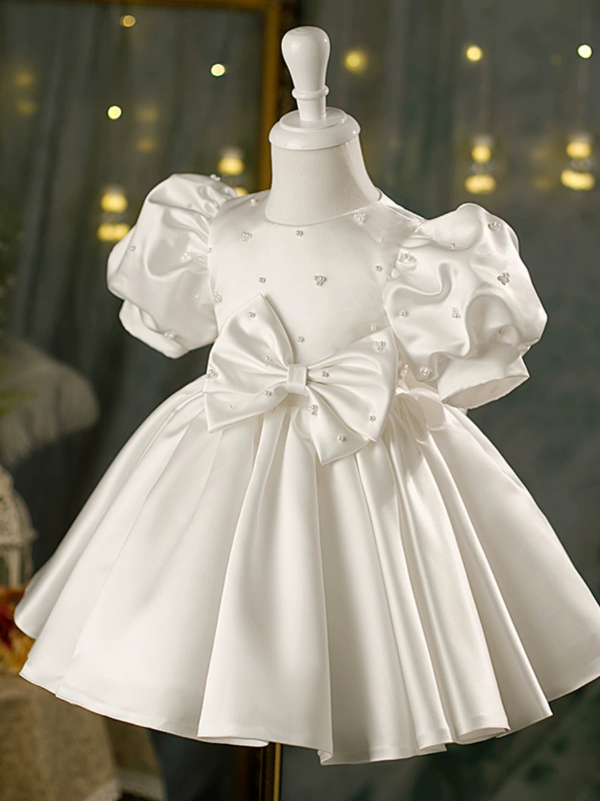 Princess White Satin Back Zip Baptism Bow(s) Tea Length Short Sleeve Puff Sleeve Round Flower Girl Dress