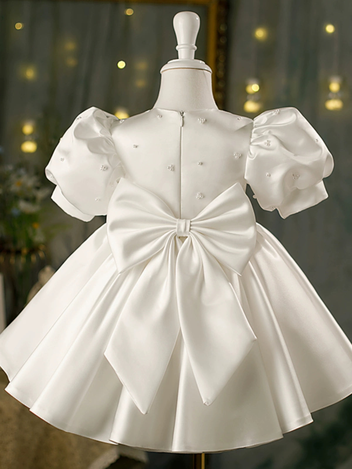 Princess White Satin Back Zip Baptism Bow(s) Tea Length Short Sleeve Puff Sleeve Round Flower Girl Dress