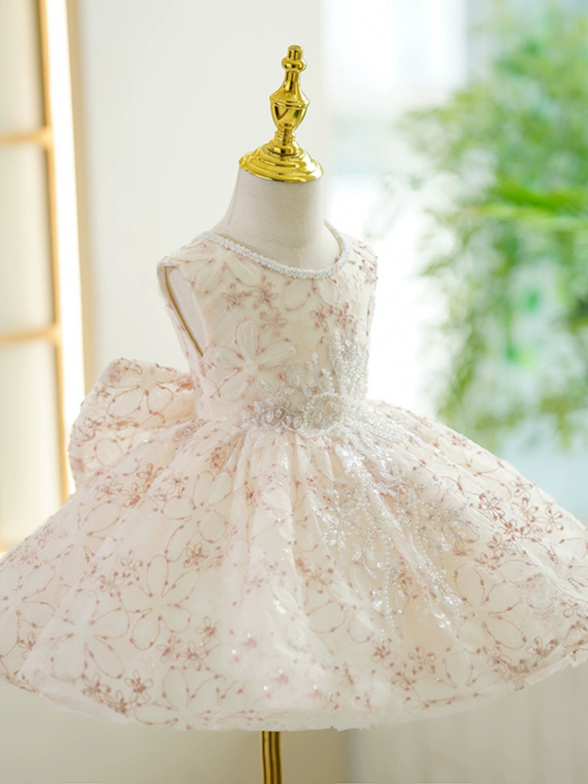Princess Champagne Lace Back Zip Baptism Lace Tea Length Sleeveless Round Flower Girl Dress