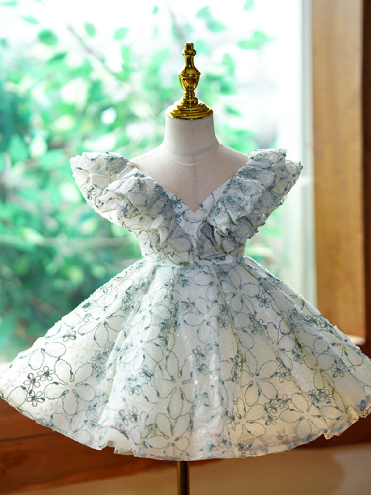 Princess Green Lace Back Zip Baptism Lace Tea Length Sleeveless Cap Sleeve Round Flower Girl Dress