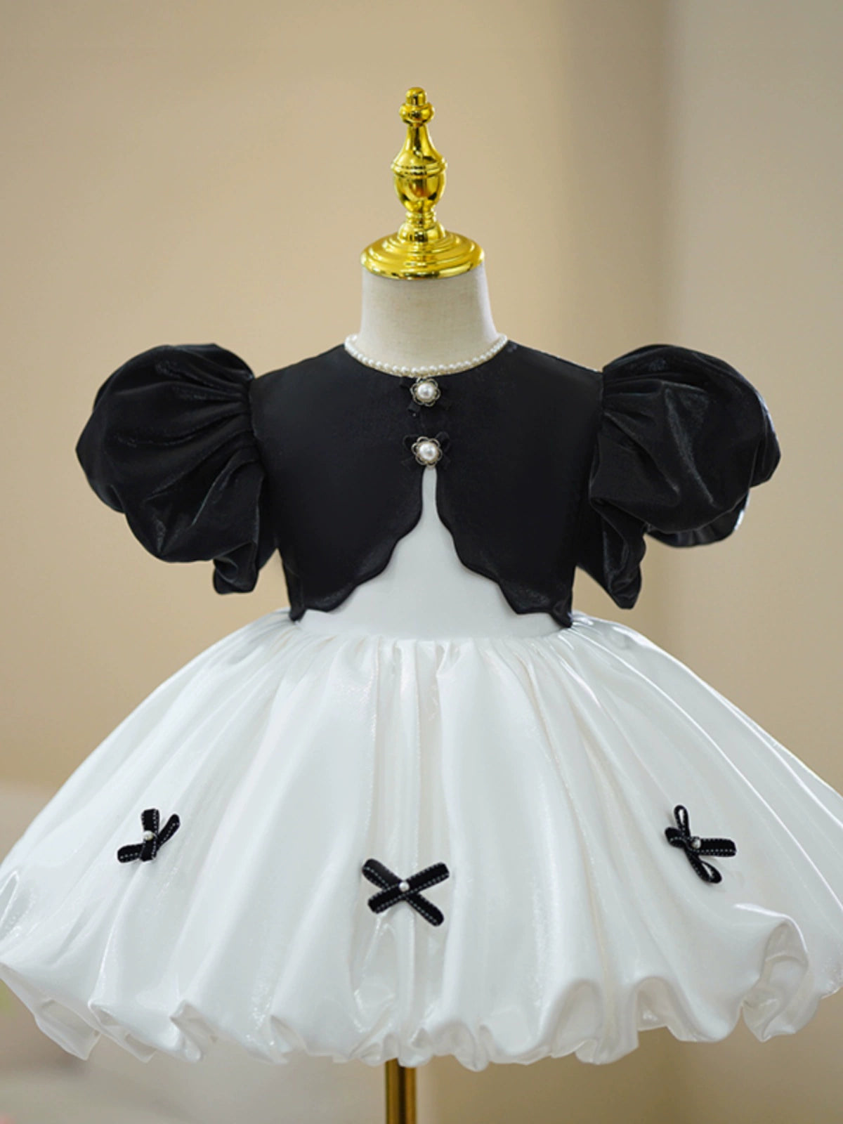 Princess White Satin Back Zip Baptism Bow(s) Tea Length Short Sleeve Puff Sleeve Round Flower Girl Dress