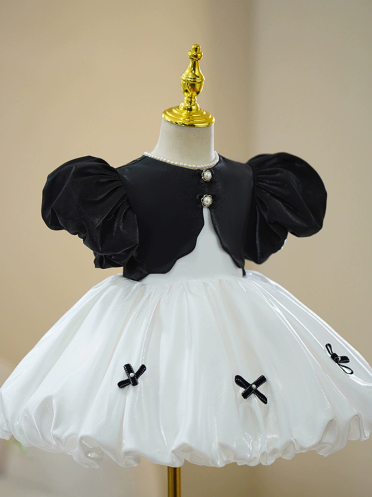 Princess White Satin Back Zip Baptism Bow(s) Tea Length Short Sleeve Puff Sleeve Round Flower Girl Dress